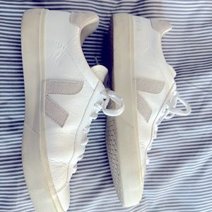 COPY - Veja Campo Sneakers